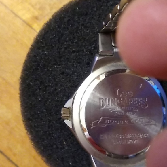 Watch, Lee Dungarees - Picture 4 of 11